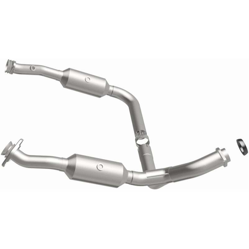 MagnaFlow California Grade CARB Compliant Direct-Fit Catalytic Converter 5551598 Photo - out of package