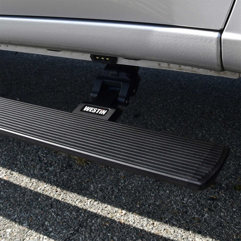 Westin Pro-e Running Boards 19-  GM P/U 1500 29-24135 29-24135 Photo - Mounted