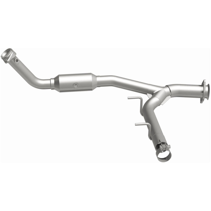 Magnaflow 05-06 Ford Expedition 5.4L Direct Fit Converter 4651411 4651411 Photo - out of package