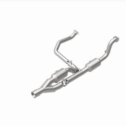 Magnaflow 14-18 2500 V8 6.4 OEM Underbody Direct Fit Converter 21-513 21-513 360 Degree Image Set