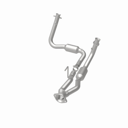MagnaFlow Jeep California Grade CARB Compliant Direct-Fit Catalytic Converter 5451687 360 Degree Image Set