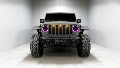 ORACLE Lighting Oracle Jeep Wrangler JL/Gladiator JT 7in. High Powered LED Headlights (Pair) - Dynamic - Dynamic 5769J-332 5769J-332 Photo - lifestyle view