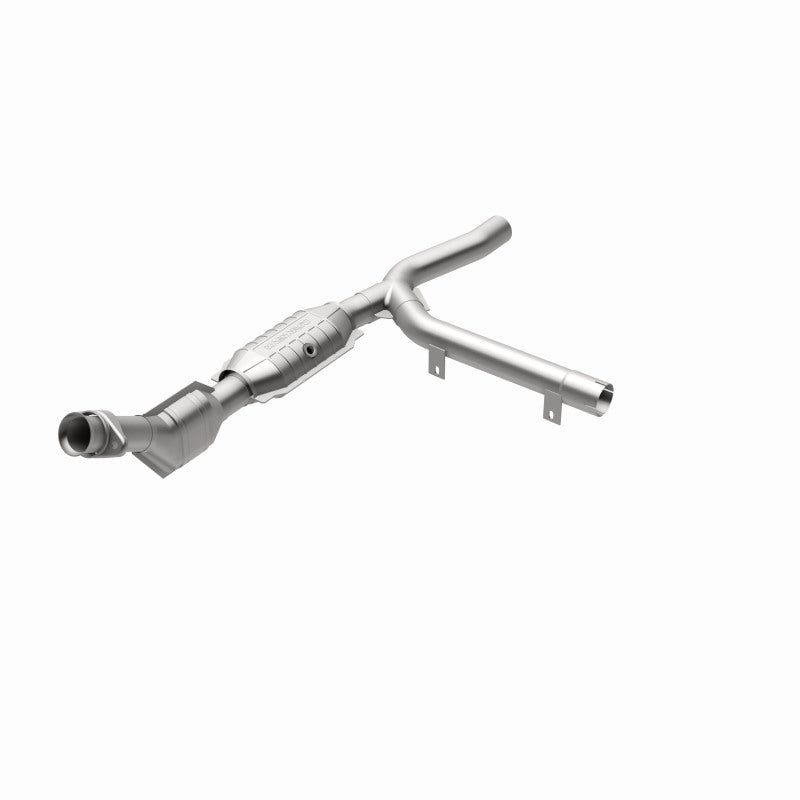 MagnaFlow Ford HM Grade Federal / EPA Compliant Direct-Fit Catalytic Converter 93122 360 Degree Image Set
