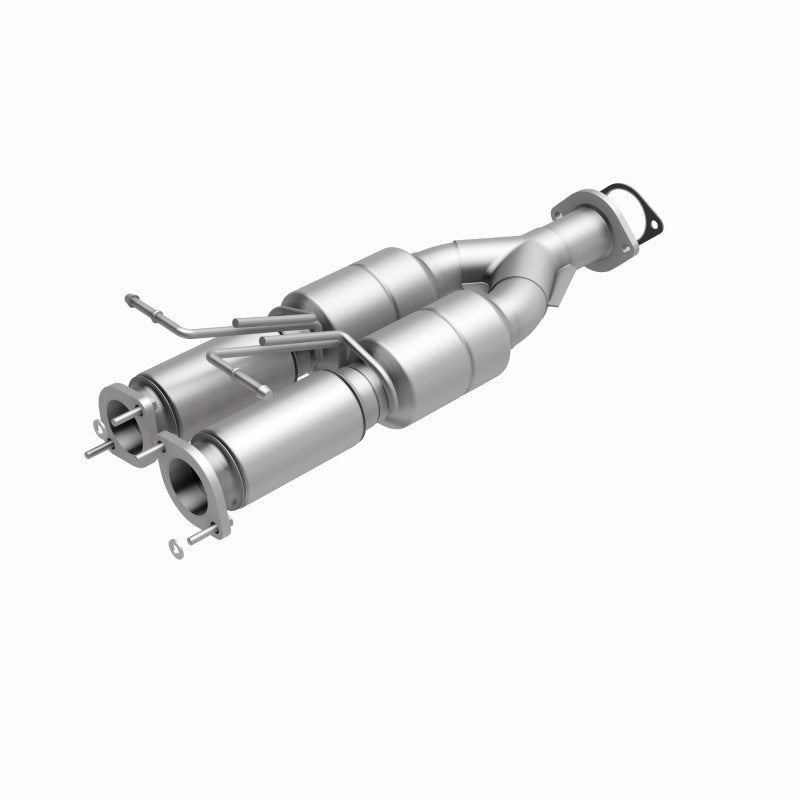 MagnaFlow Volvo XC90 HM Grade Federal / EPA Compliant Direct-Fit Catalytic Converter 24358 360 Degree Image Set