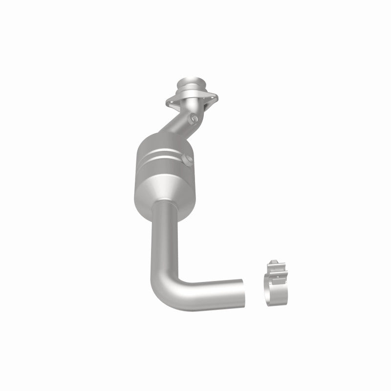 MagnaFlow Ford F-150 OEM Grade Federal / EPA Compliant Direct-Fit Catalytic Converter 52157 360 Degree Image Set