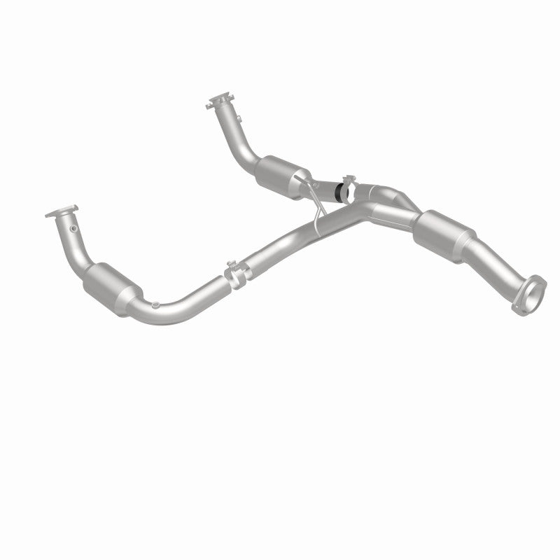 MagnaFlow California Grade CARB Compliant Direct-Fit Catalytic Converter 5582812 360 Degree Image Set
