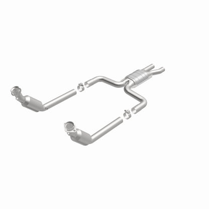 MagnaFlow California Grade CARB Compliant Direct-Fit Catalytic Converter 4561082 360 Degree Image Set