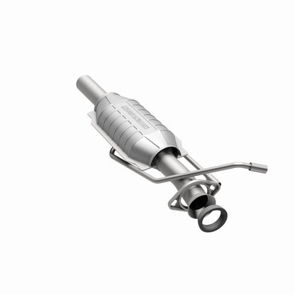 MagnaFlow Standard Grade Federal / EPA Compliant Direct-Fit Catalytic Converter 23359 360 Degree Image Set