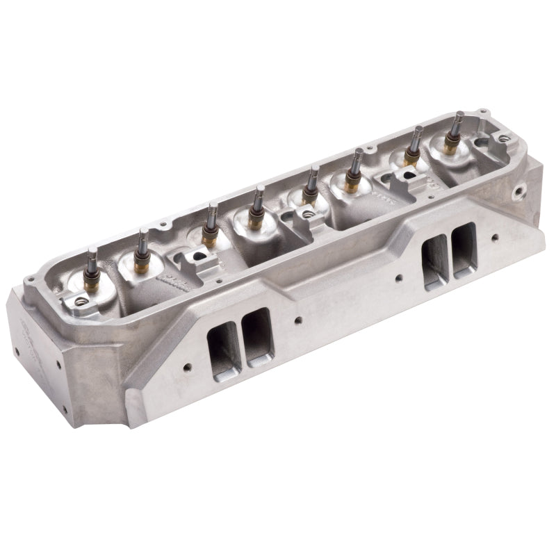 Edelbrock Big-Block Chrysler Victor B/Rb Heads w/ Valves 77929 77929 Photo - out of package