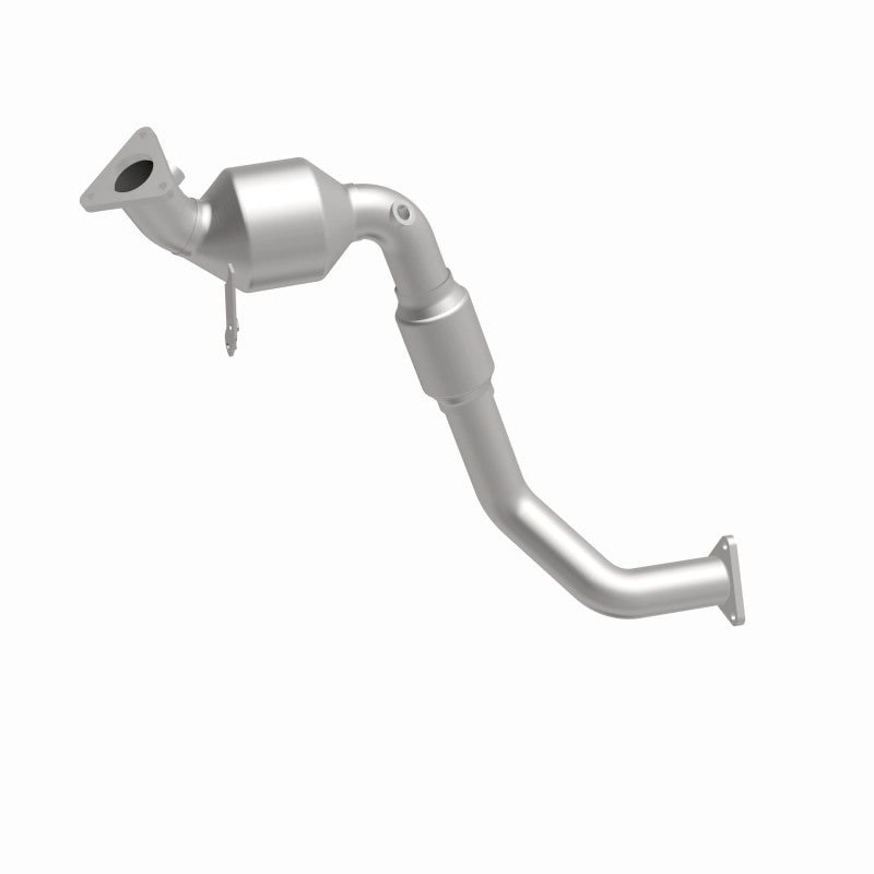 MagnaFlow OEM Grade Federal / EPA Compliant Direct-Fit Catalytic Converter 51947 360 Degree Image Set