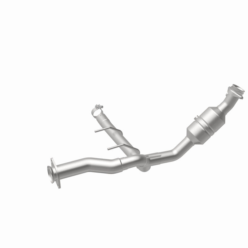 MagnaFlow Ford F-150 California Grade CARB Compliant Direct-Fit Catalytic Converter 5551139 360 Degree Image Set