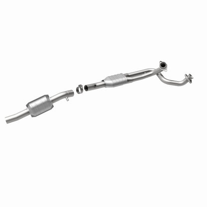 MagnaFlow Ford HM Grade Federal / EPA Compliant Direct-Fit Catalytic Converter 93381 360 Degree Image Set