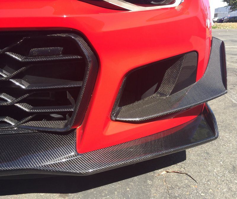 Anderson Composites 17-18 Chevrolet Camaro 1LE Carbon Fiber Type LE Air Duct Bezels AC-ADB17CHCAMZL-LE AC-ADB17CHCAMZL-LE User 2