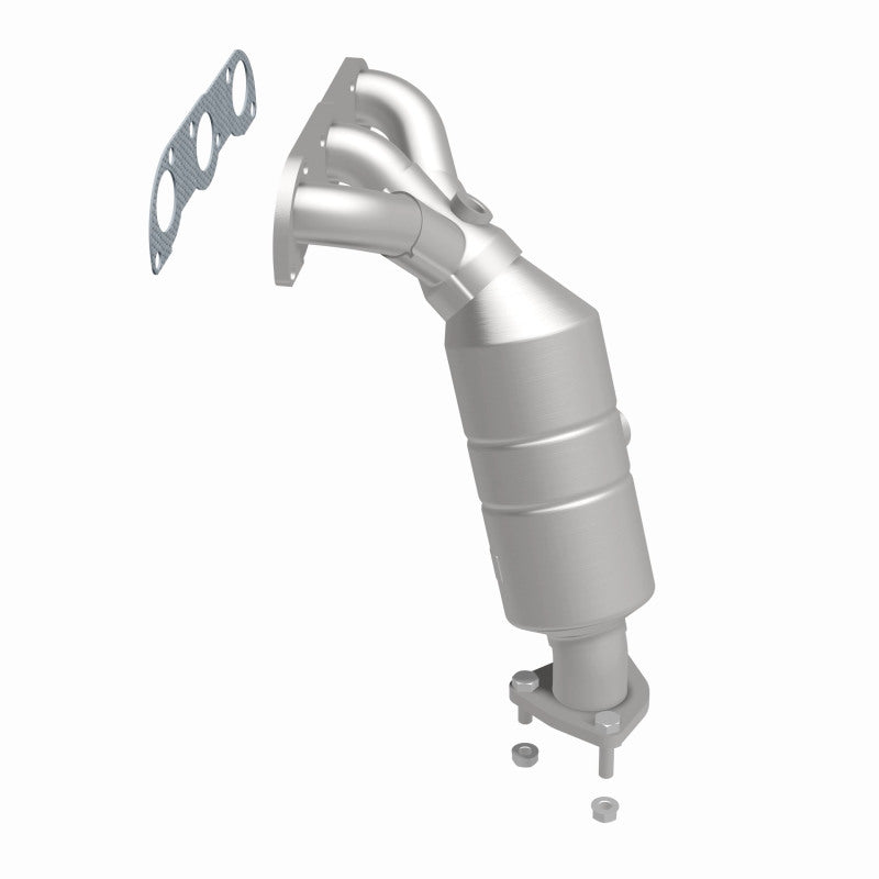 MagnaFlow Suzuki Verona OEM Grade Federal / EPA Compliant Manifold Catalytic Converter 50912 360 Degree Image Set