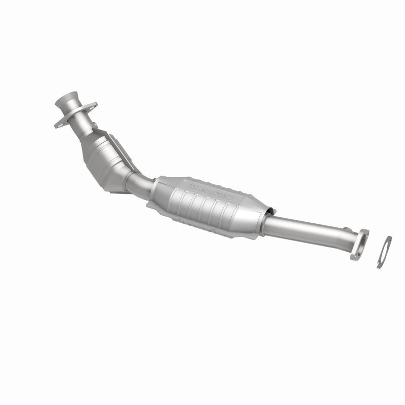 MagnaFlow OEM Grade Federal / EPA Compliant Direct-Fit Catalytic Converter 51895 360 Degree Image Set