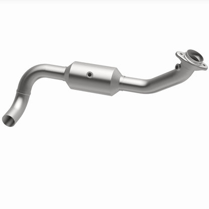 MagnaFlow Ford F-150 OEM Grade Federal / EPA Compliant Direct-Fit Catalytic Converter 21-832 360 Degree Image Set