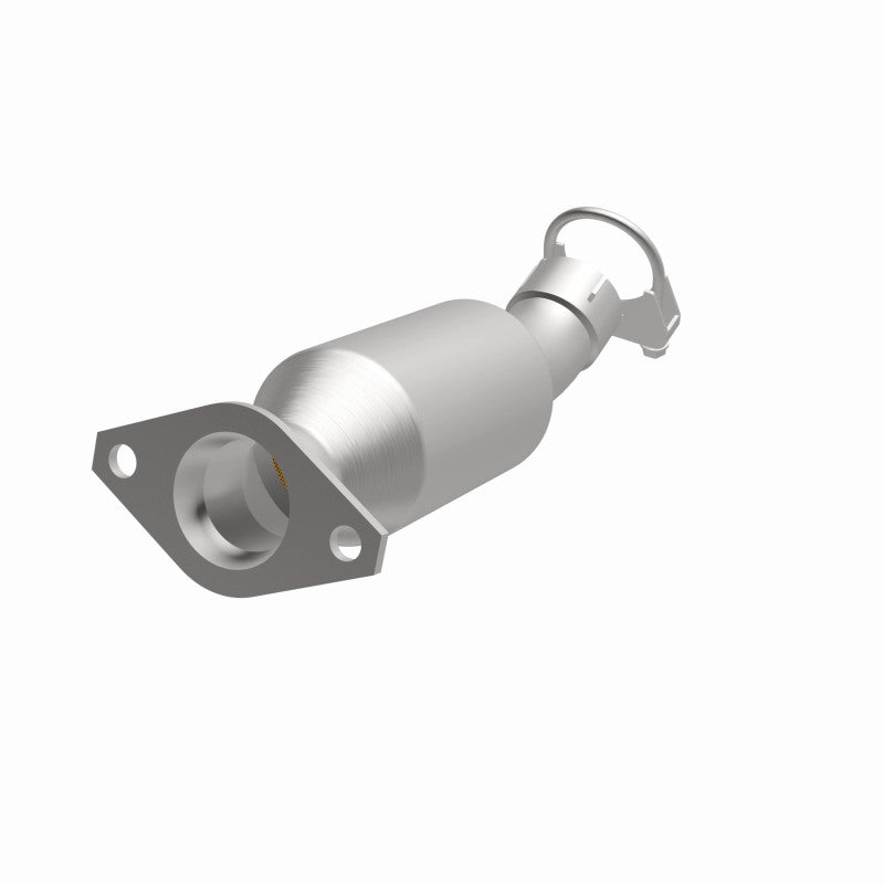 MagnaFlow Toyota Prius C California Grade CARB Compliant Direct-Fit Catalytic Converter 5671448 360 Degree Image Set