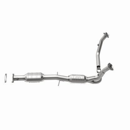 MagnaFlow Chevrolet S10 HM Grade Federal / EPA Compliant Direct-Fit Catalytic Converter 24767 360 Degree Image Set