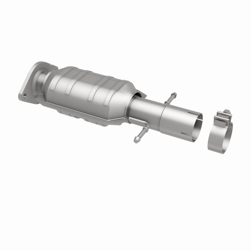 MagnaFlow OEM Grade Federal / EPA Compliant Direct-Fit Catalytic Converter 51913 360 Degree Image Set
