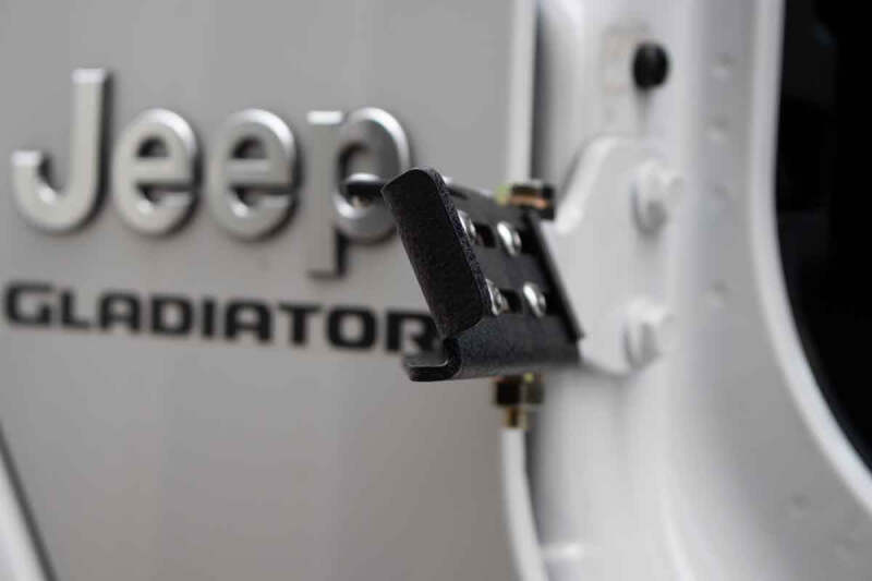Fishbone Offroad 2007+ Jeep Wrangler/Gladiator Steel - Black Foot Peg Set FB21268 FB21268 Photo - lifestyle view