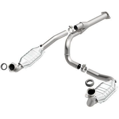 MagnaFlow OEM Grade Federal / EPA Compliant Direct-Fit Catalytic Converter 51510 Photo - Primary
