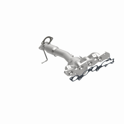 MagnaFlow Mazda 3 California Grade CARB Compliant Manifold Catalytic Converter 5531802 360 Degree Image Set