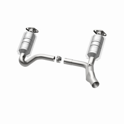 MagnaFlow OEM Grade Federal / EPA Compliant Direct-Fit Catalytic Converter 49463 360 Degree Image Set