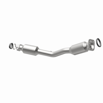 MagnaFlow Nissan Cube OEM Grade Federal / EPA Compliant Direct-Fit Catalytic Converter 52327 360 Degree Image Set