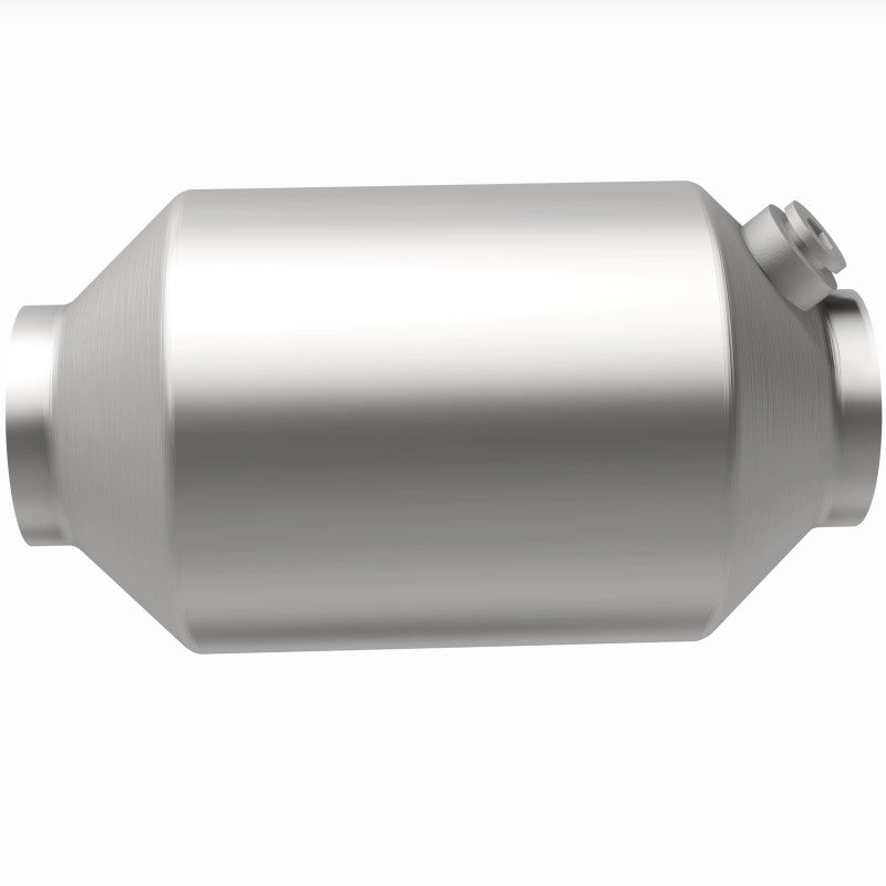 Magnaflow 2.25in. 1/O2 CC Spun OEM Universal Converter 51045 51045 360 Degree Image Set