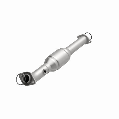 MagnaFlow Toyota Tacoma HM Grade Federal / EPA Compliant Direct-Fit Catalytic Converter 93661 360 Degree Image Set