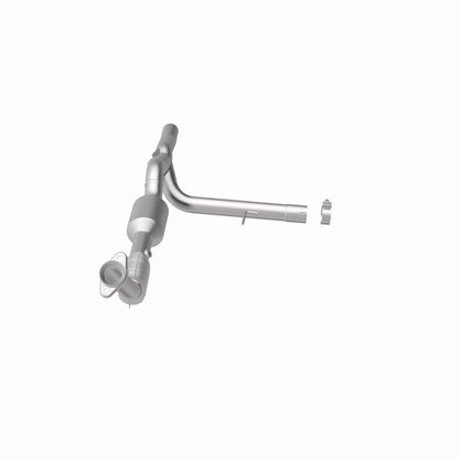 MagnaFlow Ford F-150 OEM Grade Federal / EPA Compliant Direct-Fit Catalytic Converter 52450 360 Degree Image Set