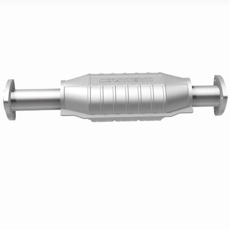 MagnaFlow Standard Grade Federal / EPA Compliant Direct-Fit Catalytic Converter 23482 360 Degree Image Set