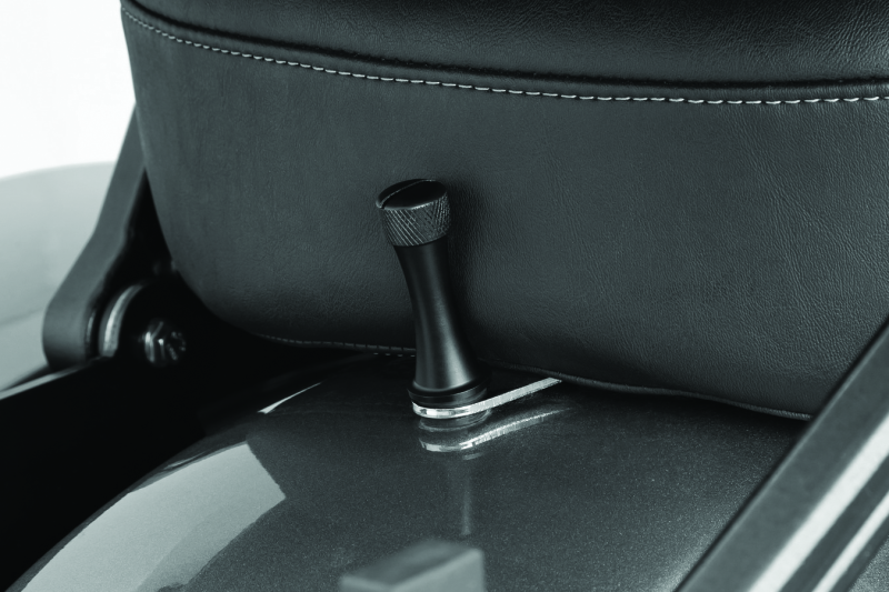 Kuryakyn Seat Screw Extnded Blk 1/4in-20 9034 9034 User 1