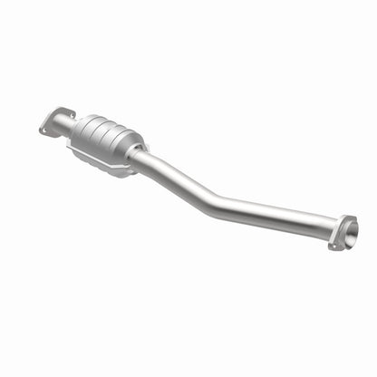 MagnaFlow Suzuki Esteem HM Grade Federal / EPA Compliant Direct-Fit Catalytic Converter 23747 360 Degree Image Set