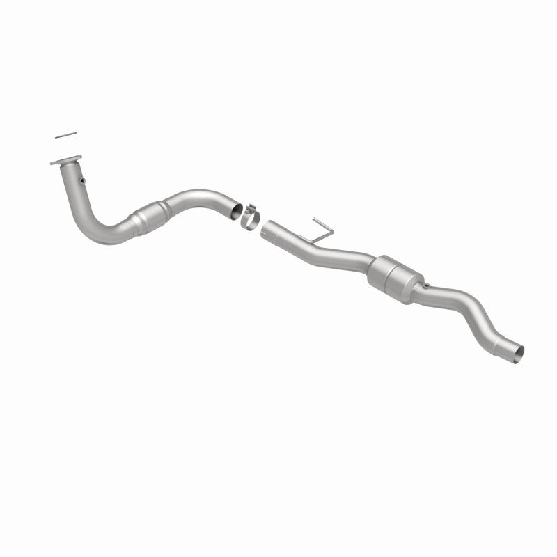 MagnaFlow Chevrolet California Grade CARB Compliant Direct-Fit Catalytic Converter 447260 360 Degree Image Set