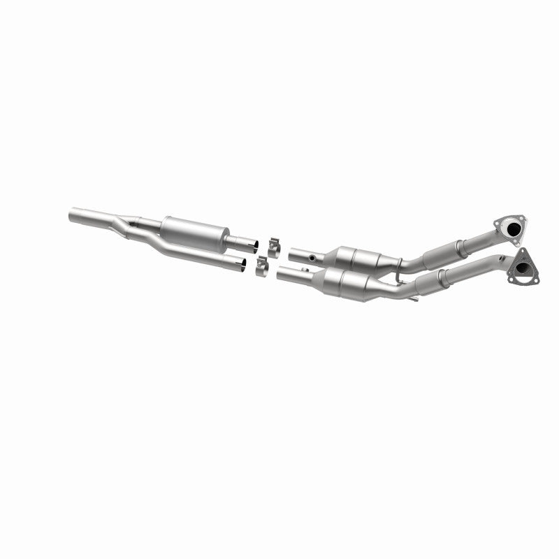 MagnaFlow Audi TT Quattro OEM Grade Federal / EPA Compliant Direct-Fit Catalytic Converter 49716 360 Degree Image Set