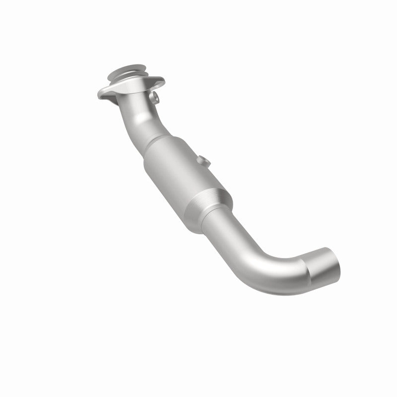 MagnaFlow Ford F-150 California Grade CARB Compliant Direct-Fit Catalytic Converter 5551520 360 Degree Image Set