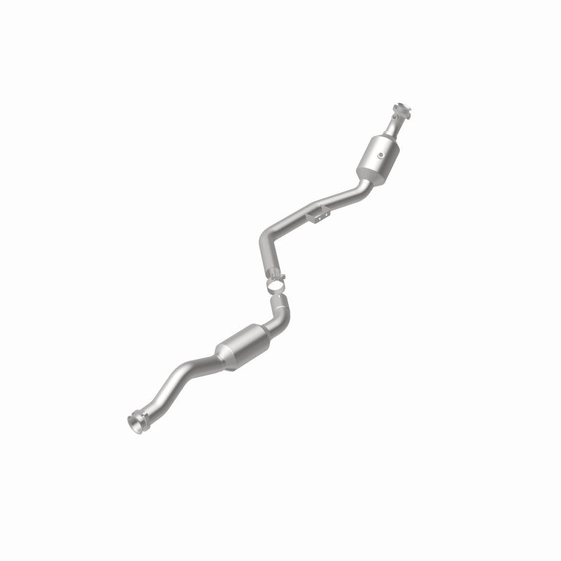 MagnaFlow Mercedes-Benz E350 California Grade CARB Compliant Direct-Fit Catalytic Converter 5411665 360 Degree Image Set