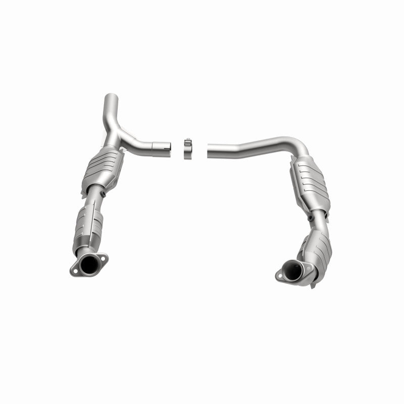 MagnaFlow Ford OEM Grade Federal / EPA Compliant Direct-Fit Catalytic Converter 51640 360 Degree Image Set