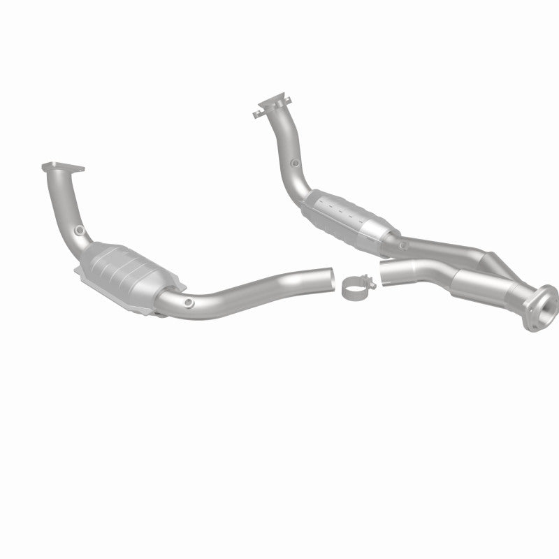 MagnaFlow Chevrolet SSR California Grade CARB Compliant Direct-Fit Catalytic Converter 4451640 360 Degree Image Set