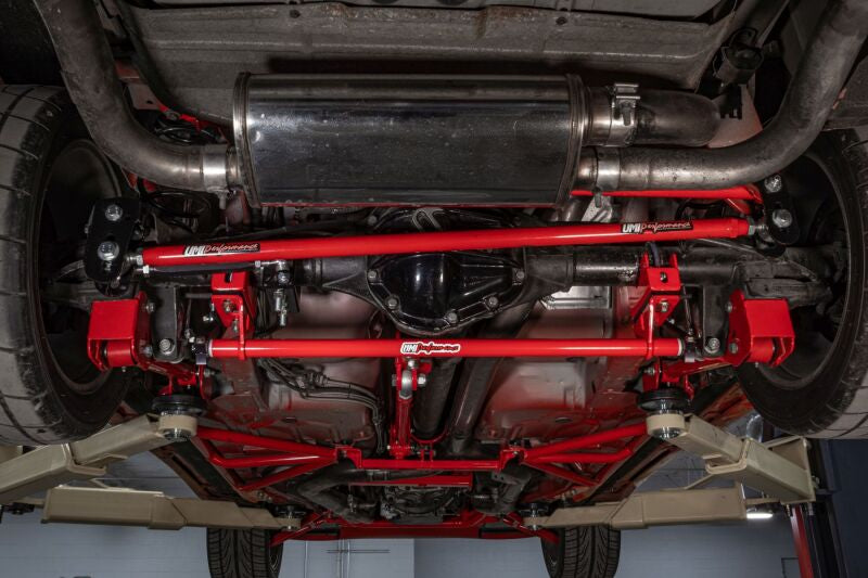 UMI Performance UMI 82-02 GM F-Body Rear Sway Bar - Splined 2147-R 2147-R Photo - Mounted