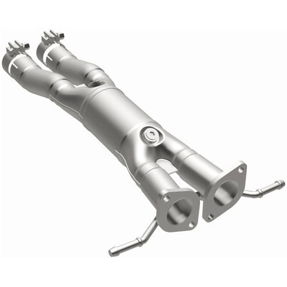 MagnaFlow OEM Grade Federal / EPA Compliant Direct-Fit Catalytic Converter 21-020 Photo - out of package