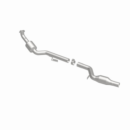 MagnaFlow Mercedes-Benz SLK55 AMG OEM Grade Federal / EPA Compliant Direct-Fit Catalytic Converter 51702 360 Degree Image Set