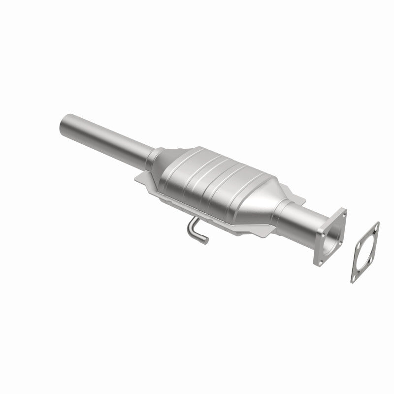 MagnaFlow Jeep Standard Grade Federal / EPA Compliant Direct-Fit Catalytic Converter 23224 360 Degree Image Set