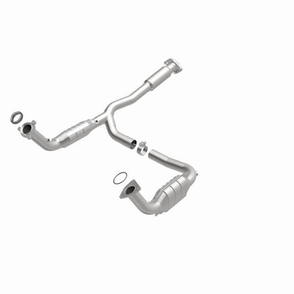 MagnaFlow HM Grade Federal / EPA Compliant Direct-Fit Catalytic Converter 24950 360 Degree Image Set