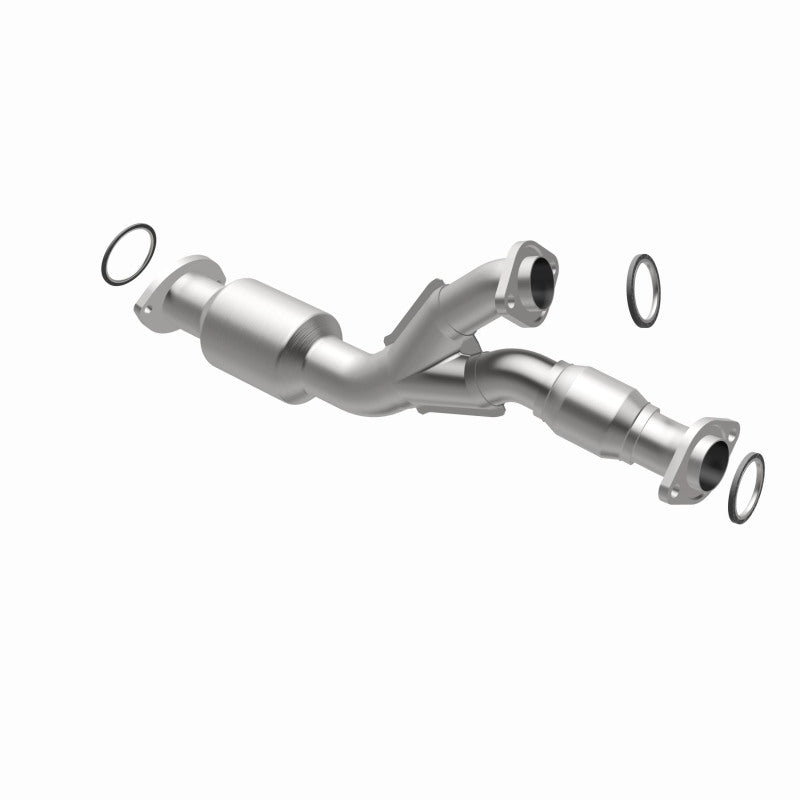 MagnaFlow HM Grade Federal / EPA Compliant Direct-Fit Catalytic Converter 93351 360 Degree Image Set