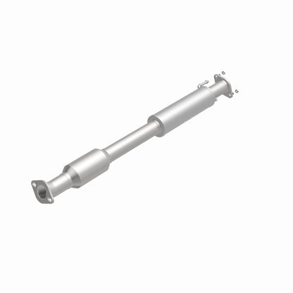 MagnaFlow Kia Sedona OEM Grade Federal / EPA Compliant Direct-Fit Catalytic Converter 52641 360 Degree Image Set