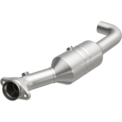 MagnaFlow Ford F-150 OEM Grade Federal / EPA Compliant Direct-Fit Catalytic Converter 52296 Photo - Primary
