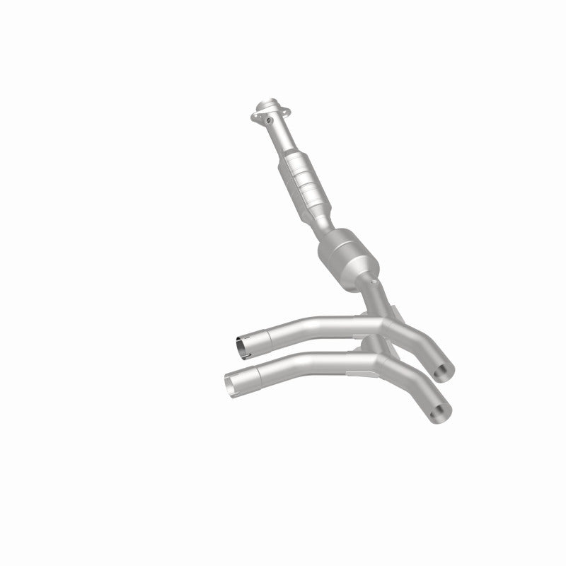 MagnaFlow Ford OEM Grade Federal / EPA Compliant Direct-Fit Catalytic Converter 51310 360 Degree Image Set