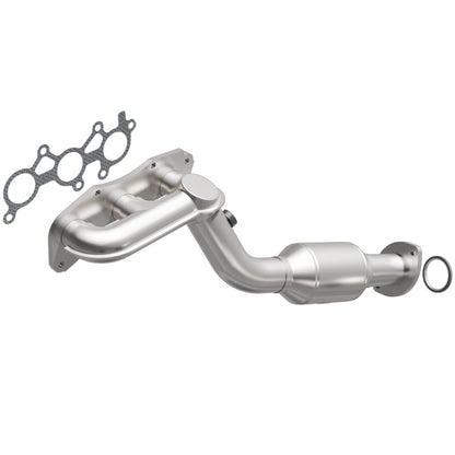 MagnaFlow Lexus GS300 California Grade CARB Compliant Manifold Catalytic Converter 452720 Photo - Primary